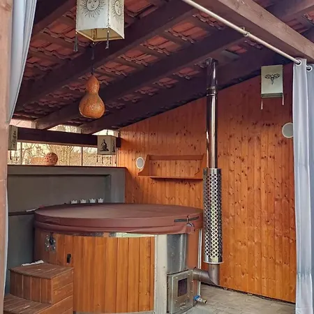 Guest house Sherpa 3*